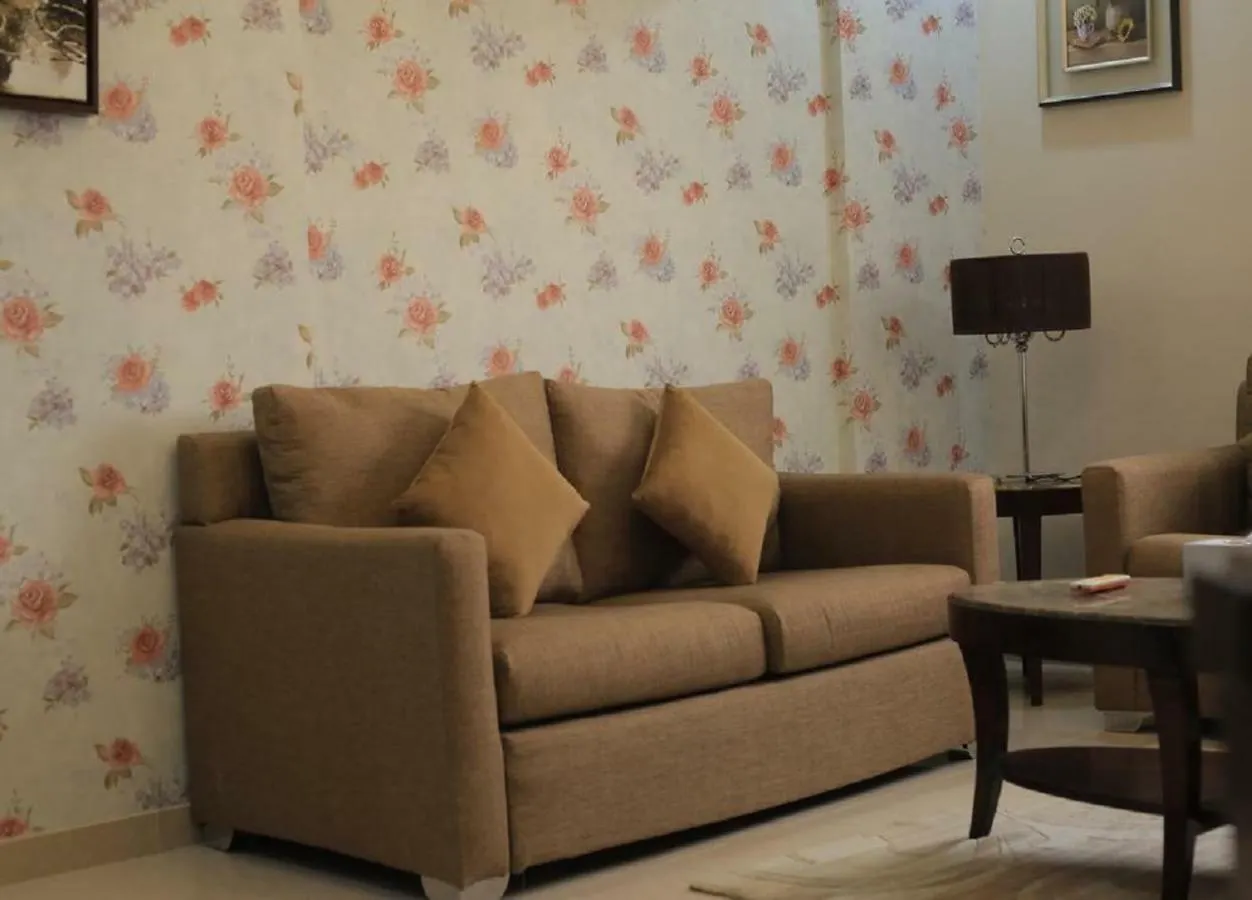 The 40Th Pearl Hotel Suites Джедда