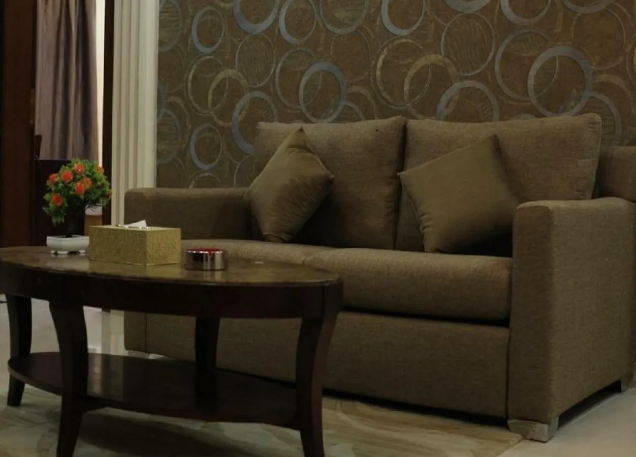 The 40Th Pearl Hotel Suites Джедда